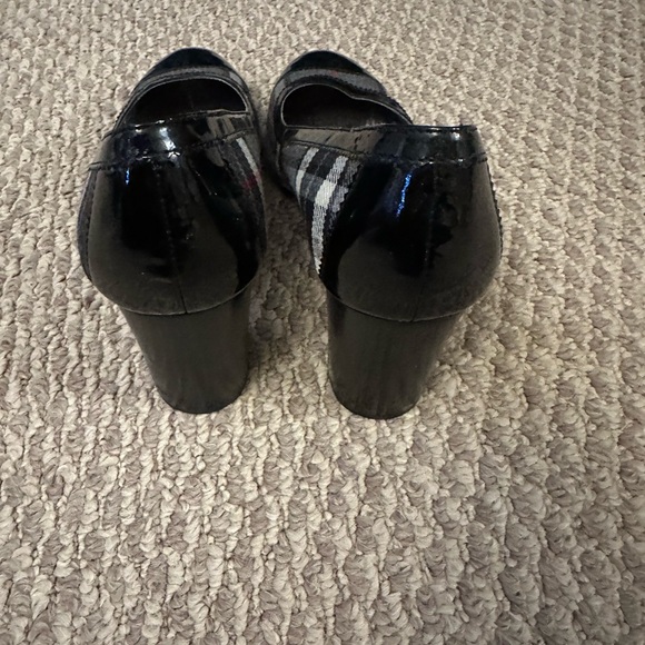 Franco Sarto Black and Gray Plaid Heels - Picture 3 of 6